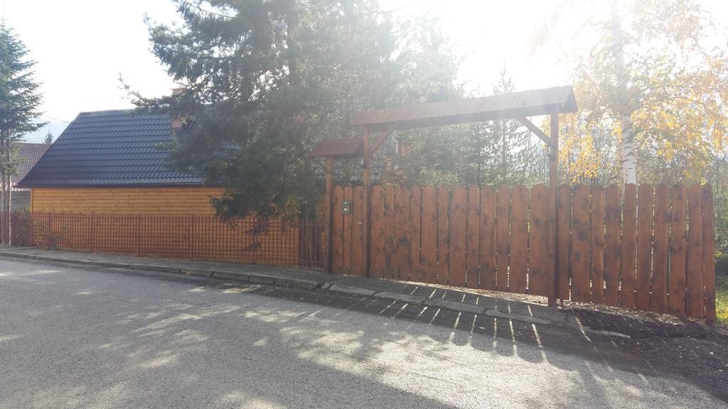 Liptovska Chata Pri Potoku Ліптовський Мікулаш Екстер'єр фото