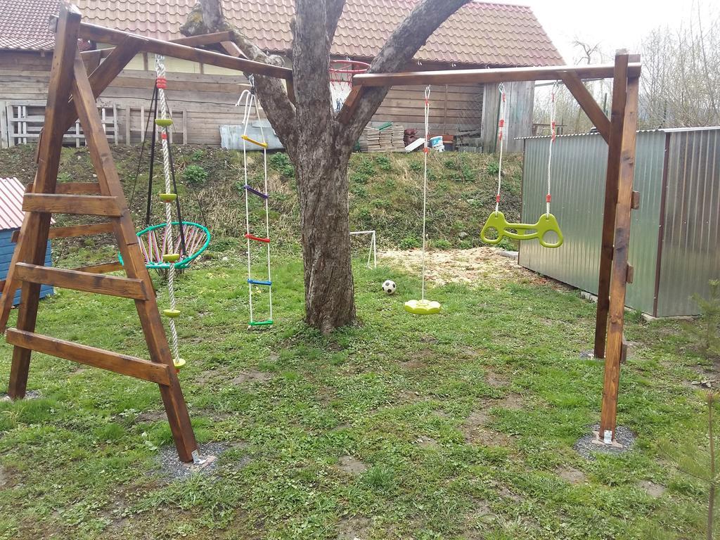 Liptovska Chata Pri Potoku Ліптовський Мікулаш Екстер'єр фото
